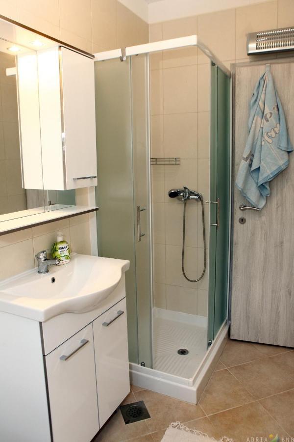 Nice Apartment Near The Sea Es3 Umag Luaran gambar
