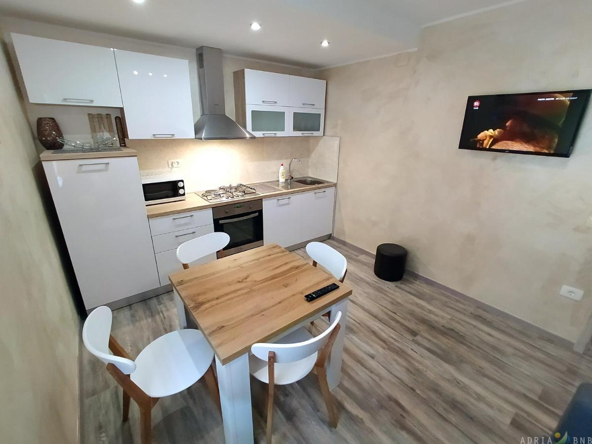 Nice Apartment Near The Sea Es3 Umag Luaran gambar
